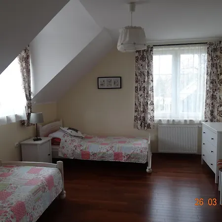 Dworek Pod Roza Karwienskie Bloto Drugie Esterno foto